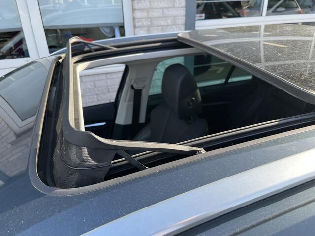 Skoda OCTAVIA Combi 1.4 TSI iV PHEV Style / AUTOMAAT/ PANO/ DCC/ DODEHOEK/ MEMORYSEAT/ PARK.SENSOR.V+A/ CAMERA/ STUUR+STOELVERWARM.V+A/ HEAD-UP/ KEYLESS/ ELEK.KLEP/ SMARTLINK/ ACC/ DAB/ CLIMA/ NAVI/ 18'' LMV