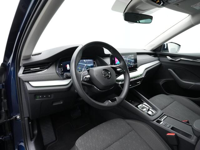 Skoda OCTAVIA Combi 1.0 e-TSI 110 pk DSG Business Edition Plus | Navigatie | Driving Mode Selection | Stuur-/stoelverwarming | Adaptive Cruise
