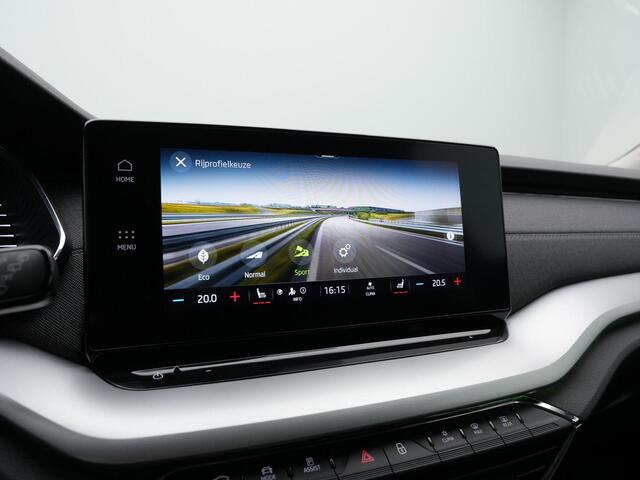 Skoda OCTAVIA Combi 1.0 e-TSI 110 pk DSG Business Edition Plus | Navigatie | Driving Mode Selection | Stuur-/stoelverwarming | Adaptive Cruise