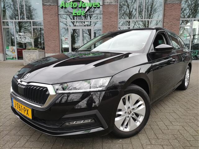 Skoda OCTAVIA Combi 1.0 TSI Business Edition Trekhaak - Getinte ruiten - Dealer onderhouden - NL auto
