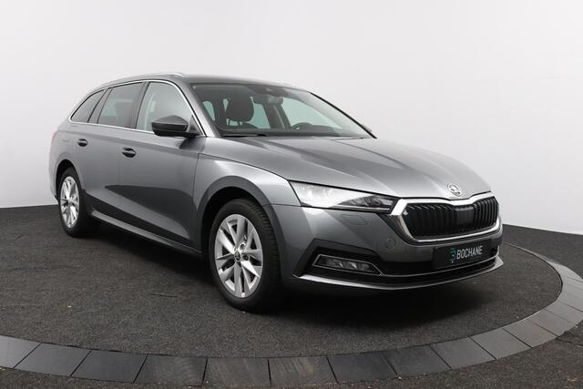 Skoda OCTAVIA Combi 1.0 TSI Business Edition Plus | Stoelverwarming | Sfeerverlichting | Carplay/Android Auto |