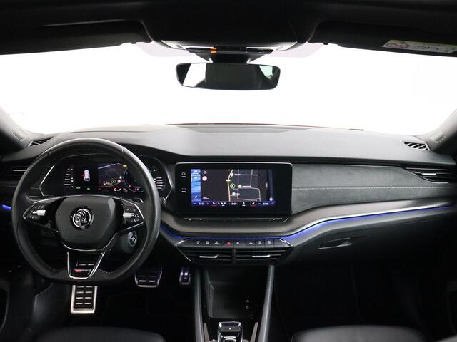 Skoda OCTAVIA Combi 1.4 TSI RS iV PHEV Business | VOL! | ACC | Panoramadak | Camera!