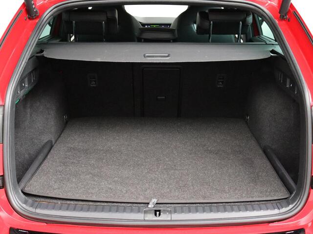 Skoda OCTAVIA Combi 1.4 TSI RS iV PHEV Business | VOL! | ACC | Panoramadak | Camera!