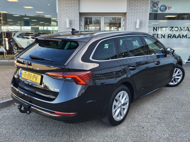 Skoda OCTAVIA Combi 1.0 e-TSI Business Edition Plus | Trekhaak | Navi | Sensoren v/a