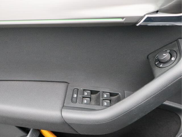 Skoda OCTAVIA Combi 1.0 TSI Greentech Style Business/ automaat/ zeer mooi!