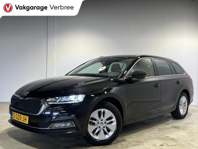 Skoda OCTAVIA Combi 1.0 TSI Ambition | Navigatie/Android/Apple Carplay | LM Velgen 16" | Voorstoelen Verwarmd | Parkeersensoren Voor en Achter | Cruise Control | Airco |