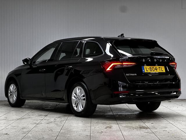 Skoda OCTAVIA Combi 1.0 TSI Business Edition/ LED Koplampen/ Elek.Klep/ 16''LMV/ Keyless/ Apple+Android/ Clima/ Navi/ Cruise/ Bluetooth/ Elek.Pakket/ Isofix/ PDC V+A.
