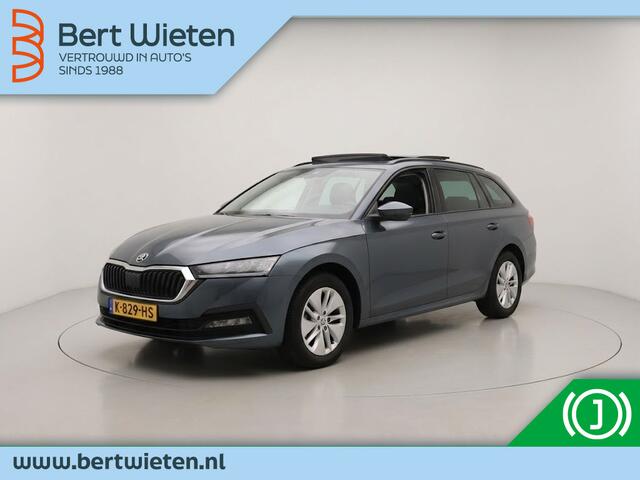 Skoda OCTAVIA Combi 1.0 TSI | Geen import | Panoramadak | Parkeersensoren | Stoelver