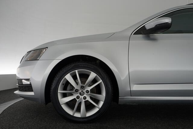 Skoda OCTAVIA Combi 1.0 TSI Greentech Business Edition