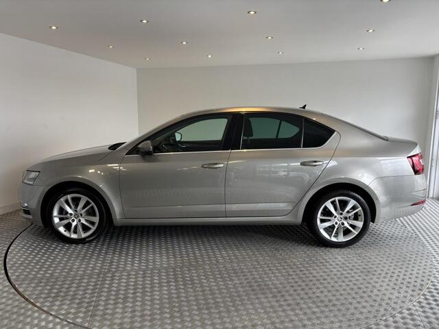 Skoda OCTAVIA 1.0 TSi Grt. Style Business, Lederen bekleding, Trekhaak