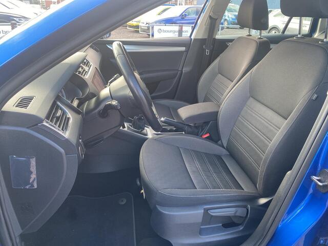 Skoda OCTAVIA Combi 1.0 TSI Greentech Ambition Business | 115Pk | Clima | Pdc |