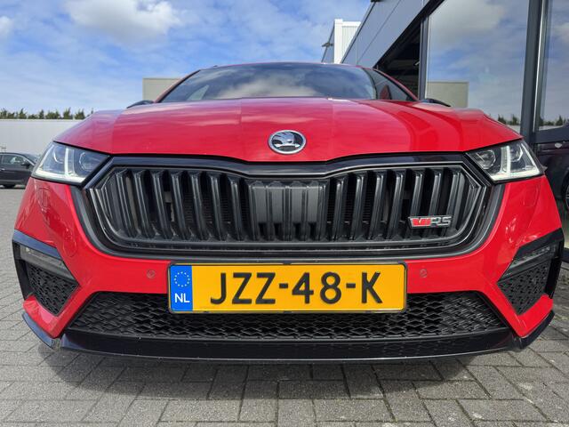 Skoda OCTAVIA Combi 1.4 TSI RS iV PHEV Sport DSG 245Pk Camera | Keyless | Memory Stoelverwarming | Carplay