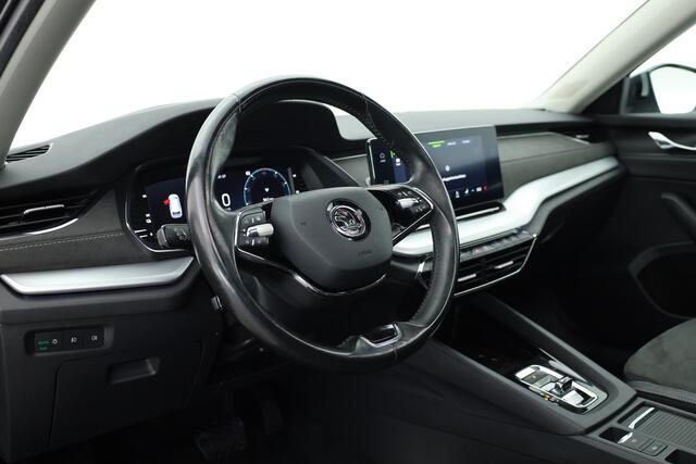 Skoda OCTAVIA Combi 1.4 TSI iV PHEV Business Edition Plus | SOH 91% | Pano | HUD | Stoel- Stuurverw. | Memory Seats | Camera | Adapt. Cruise