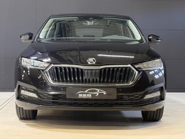 Skoda OCTAVIA 1.0 e-TSI Business Edition | Draadloze lader | Carplay