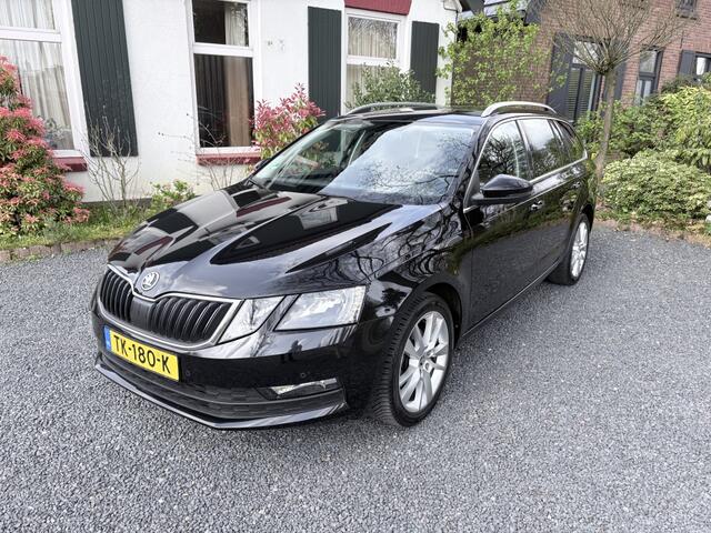 Skoda OCTAVIA Combi 1.5 TSI Grt Style !!! (Export ex BPM) !!! Motor tikt