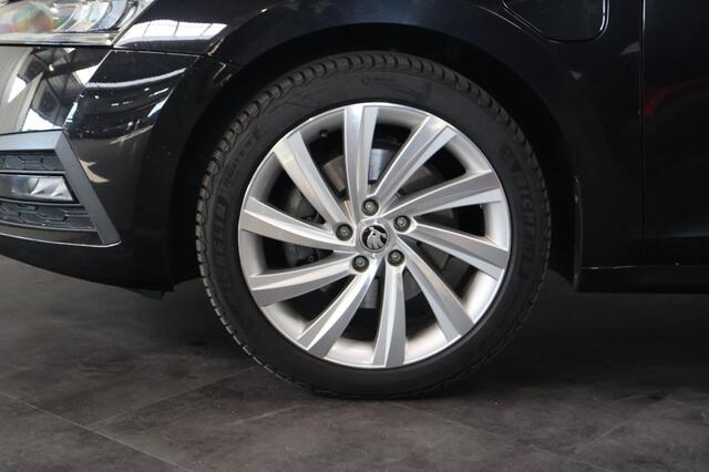 Skoda OCTAVIA Combi 1.4 TSI iV PHEV Business | Trekhaak | Carplay | Keyless