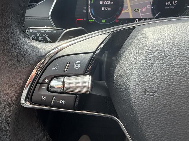 Skoda OCTAVIA Combi BWJ 2023 1.4 TSI iV PHEV Sportline Business NET BINNEN! AUTOMAAT | STOEL + STUURVERW. | MASSAGESTOEL | NAVI | CLIMA | CRUISE