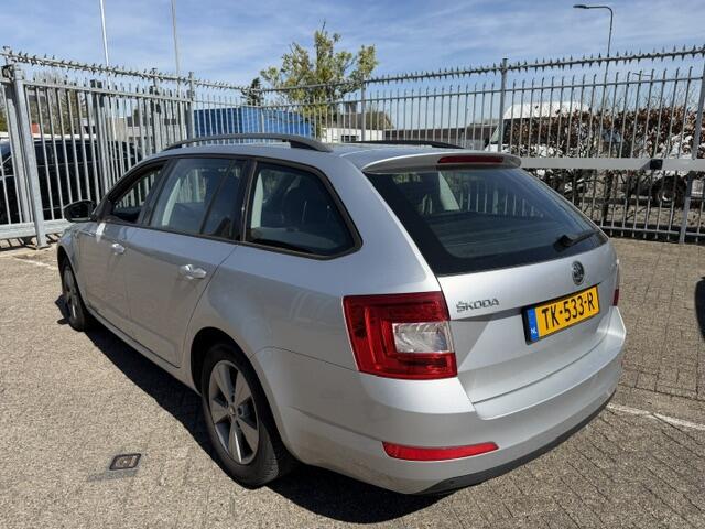 Skoda OCTAVIA Combi 1.6 TDi Greentech Active | ECC | LMV | EX BPM !!