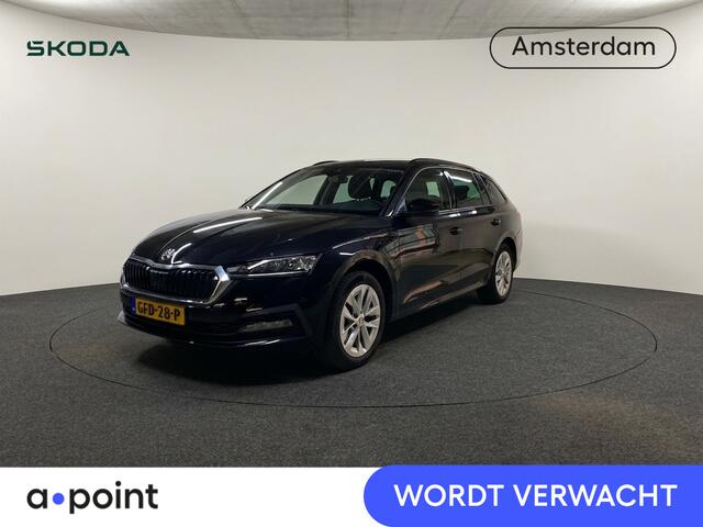 Skoda OCTAVIA Combi 1.4 TSI iV PHEV Business Edition 204 pk Automaat (DSG) | Verlengde garantie | Navigatie | Trekhaak (wegklapbaar) | Parkeersensoren | Adaptieve cruise control | Stoelverwarming |