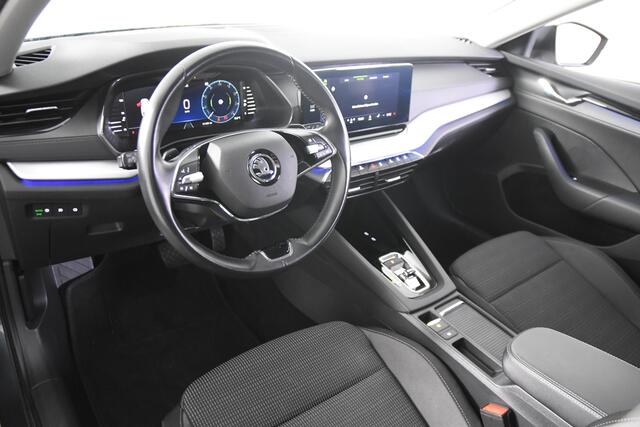 Skoda OCTAVIA Combi 1.0 e-TSI Ambition Automaat *1ste Eigenaar*Navigatie*Trekhaak*