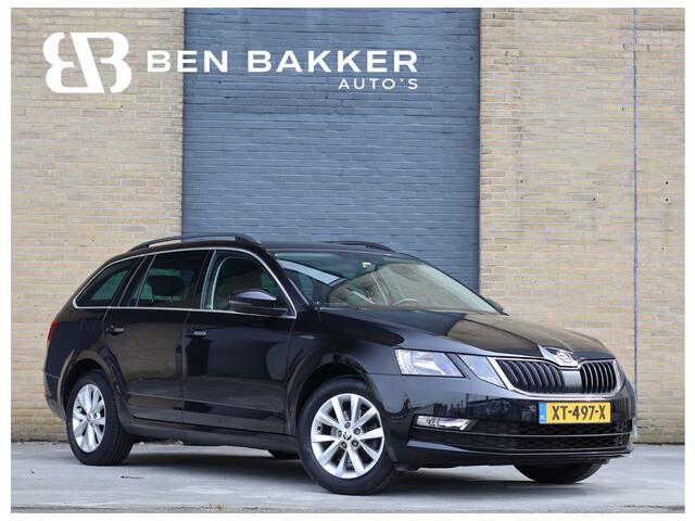 Skoda OCTAVIA Combi 1.5 TSI Ambition Business Automaat | ACC | Camera | Trekhaak | Org. NL