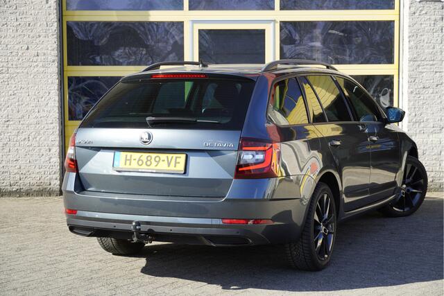 Skoda OCTAVIA Combi 1.0 TSI Sport Plus Business BJ2020 Lmv 17" | Led V+A | Pdc | Trekhaak | App-Connect | Navi | Climate control | Cruise control | Sportstoelen | Sportstuur | Zwarte hemel | Extra getint glas