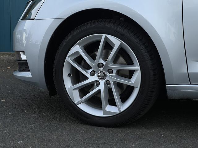 Skoda OCTAVIA 1.0 TSI Greentech Ambition Business CARPLAY/ANDROID | STOELVERW | CRUISE | NAV | PDC | DAB | LMV