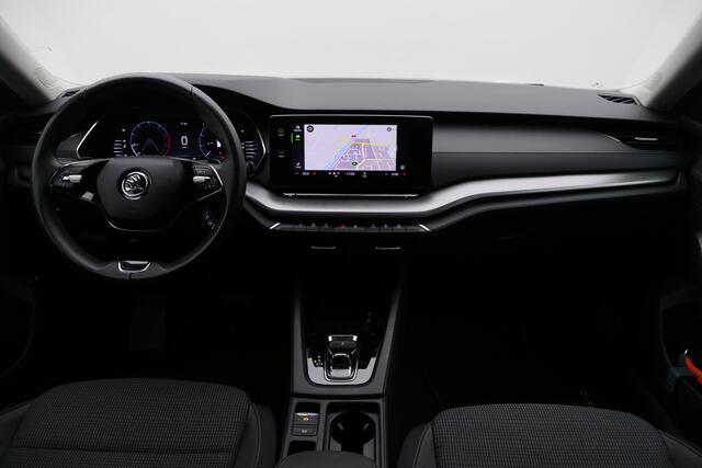 Skoda OCTAVIA Combi 1.5 e-TSI Business Edition Virtual Cockpit, Apple Carplay, LED, Climate, Trekhaak