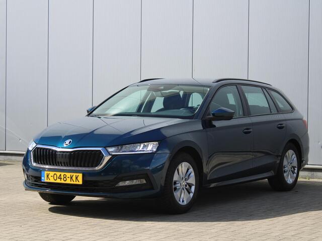Skoda OCTAVIA Combi 1.0 TSI 110pk Business Edition | Achteruitrijcamera | Digital Cockpit | Trekhaak | Elektrische achterklep | Apple Carplay | DAB