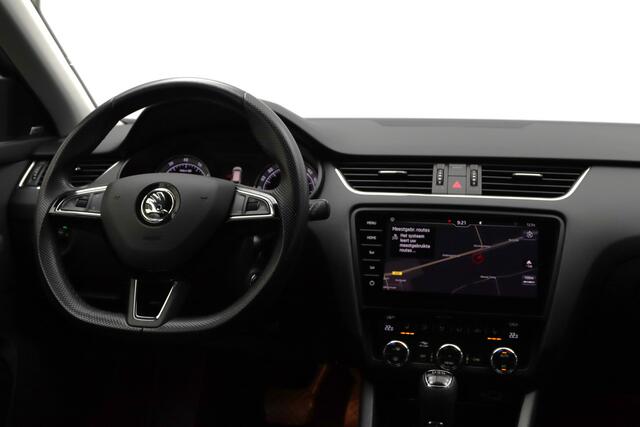 Skoda OCTAVIA Combi 1.5 TSI 150 PK Automaat Greentech Style Business, Carplay, Cruise Control, Stoelverwarming