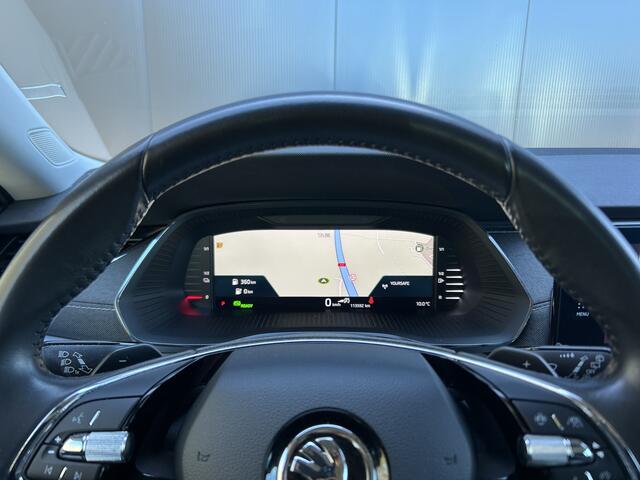 Skoda OCTAVIA Combi 1.4 TSI iV PHEV 1e EIGENAAR METALLIC VIRTUAL COCKPIT ADAPT CRUISE LED NAVI ECC TREKHAAK