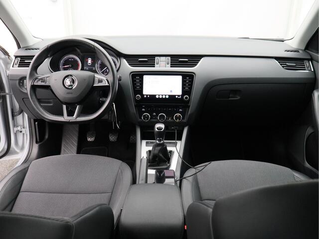 Skoda OCTAVIA Combi 1.0 TSI Greentech Business Edition/ trekhaak!