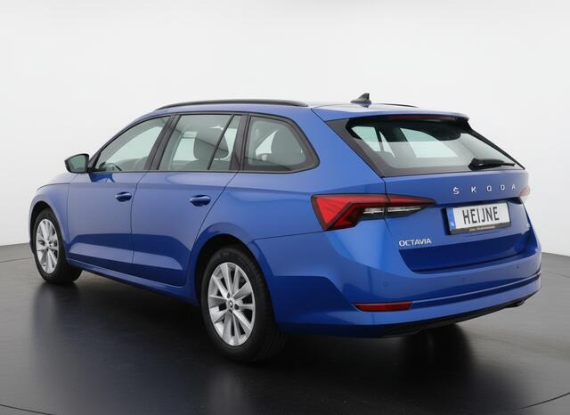Skoda OCTAVIA Combi TSI iV 204PK PHEV BUSINESS EDITION TREKHAAK/NAVI/CARPLAY