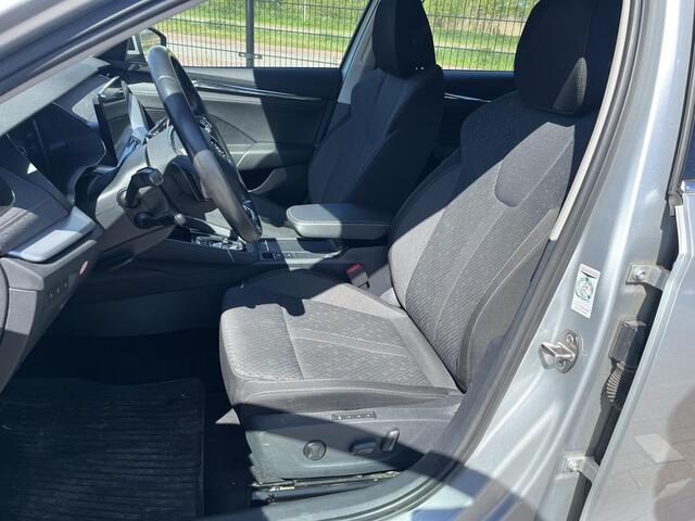 Skoda OCTAVIA Combi 1.4 e-TSI Business Edition Plus Led, Navigatie, ACC, Head-up