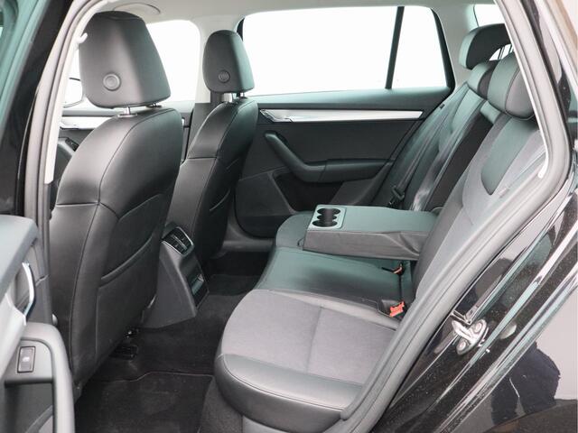 Skoda OCTAVIA Combi 1.0 TSI Greentech Clever Edition/ automaat!