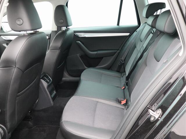 Skoda OCTAVIA Combi 1.0 TSI Greentech Clever Edition/ automaat!