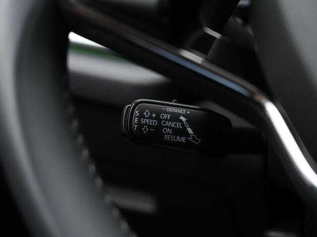 Skoda OCTAVIA Combi 1.5 e-TSI 150 pk DSG Business Edition Plus | Trekhaak | Adaptive Cruise | Elektrische achterklep | Stoelverwarming | Navigatie