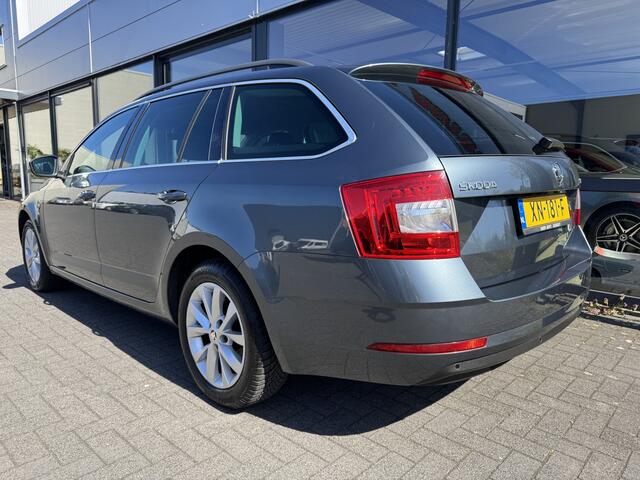 Skoda OCTAVIA Combi 1.0 TSI Greentech Ambition Business