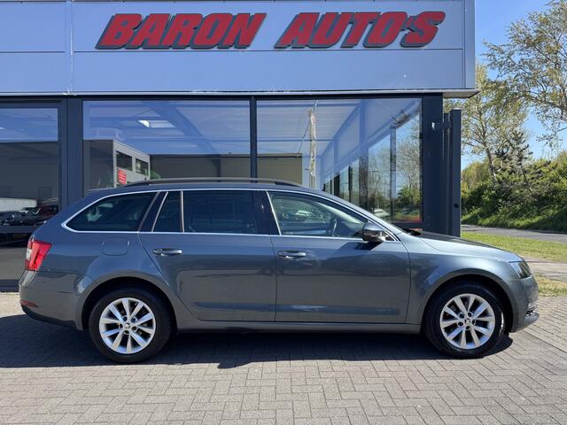 Skoda OCTAVIA Combi 1.0 TSI Greentech Ambition Business