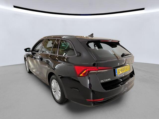 Skoda OCTAVIA Combi 1.0 TSI Ambition / CRUISE/ NAVI/ DIGITAL DASH/ CLIMATE/ MULTIMEDIA/ 16" LMV