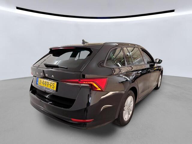 Skoda OCTAVIA Combi 1.0 TSI Ambition / CRUISE/ NAVI/ DIGITAL DASH/ CLIMATE/ MULTIMEDIA/ 16" LMV