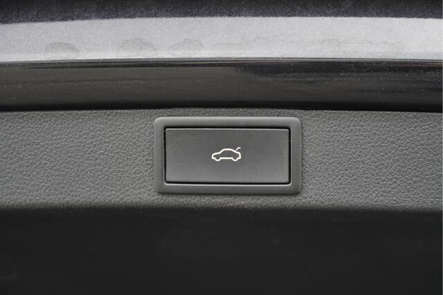 Skoda OCTAVIA Combi 1.0 TSI Business Edition BJ2021 Lmv 16" | Led V+A | Dynamische knipperlichten | Pdc | Elek. achterklep | App-Connect | Navi | Dashboard verlichting | Climate control | Cruise control | Extra getint glas