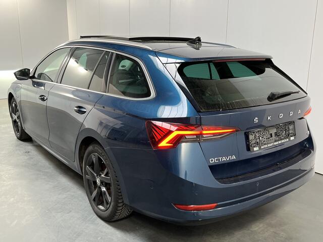 Skoda OCTAVIA Combi 1.4 TSI iV PHEV Style / AUTOMAAT/ PANO/ DCC/ STUUR+STOELVERWARM./ PARK.SENSOR.V+A/ CAMERA/ MEMORY SEAT/ DODEHOEK/ ACC/ ELEK.ACHTERKLEP/ HEAD-UP/ KEYLESS/ SMARTLINK/ NAVI/ DAB/ CLIMA/ LED/ 18'' LMV