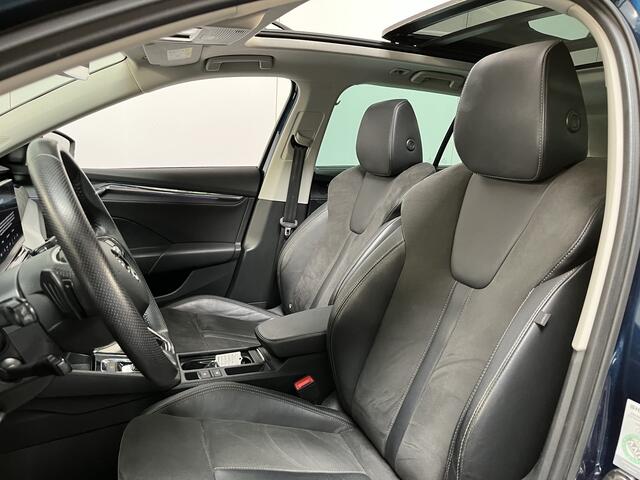 Skoda OCTAVIA Combi 1.4 TSI iV PHEV Style / AUTOMAAT/ PANO/ DCC/ STUUR+STOELVERWARM./ PARK.SENSOR.V+A/ CAMERA/ MEMORY SEAT/ DODEHOEK/ ACC/ ELEK.ACHTERKLEP/ HEAD-UP/ KEYLESS/ SMARTLINK/ NAVI/ DAB/ CLIMA/ LED/ 18'' LMV