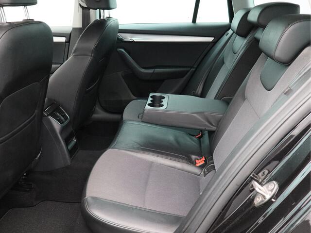 Skoda OCTAVIA Combi 1.0 TSI Greentech Business Edition/ zeer mooi!