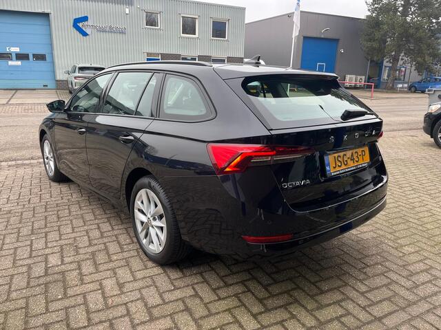 Skoda OCTAVIA Combi 1.4 TSI iV 204pk PHEV DSG Business Edition met Stoel- en S