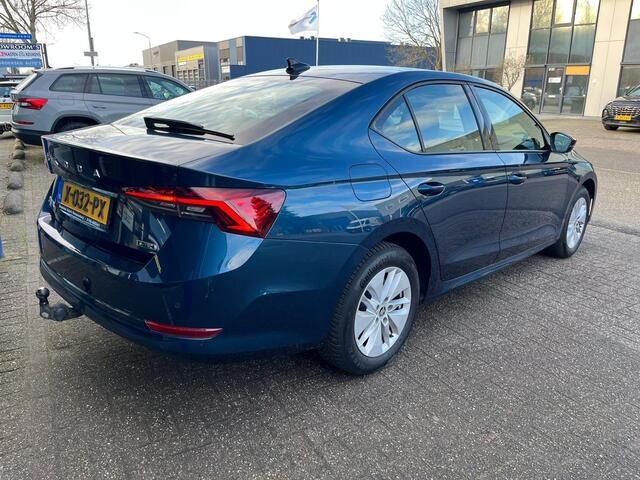 Skoda OCTAVIA 1.5 TSI MHEV 150pk DSG Business Edition met Trekhaak, DigiDash e