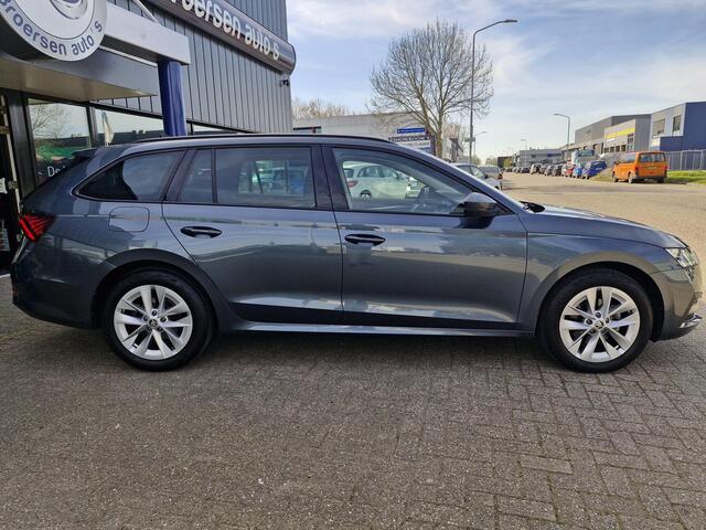 Skoda OCTAVIA Combi 1.5 TSI e-Tech MHEV 150pk DSG Business Edition Plus