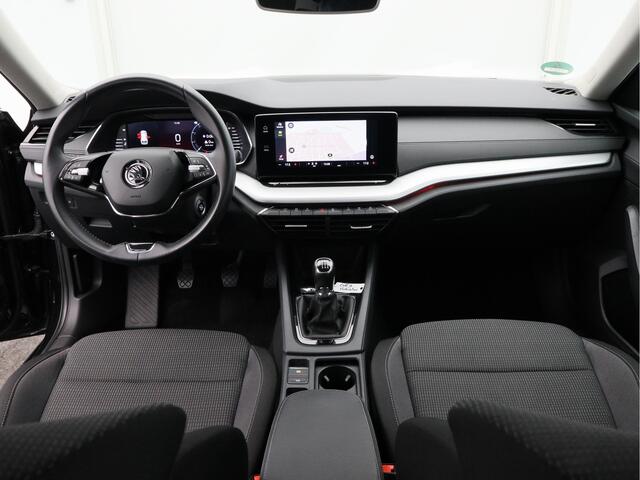 Skoda OCTAVIA Combi 1.0 TSI Business Edition/ trekhaak/ zeer mooi!