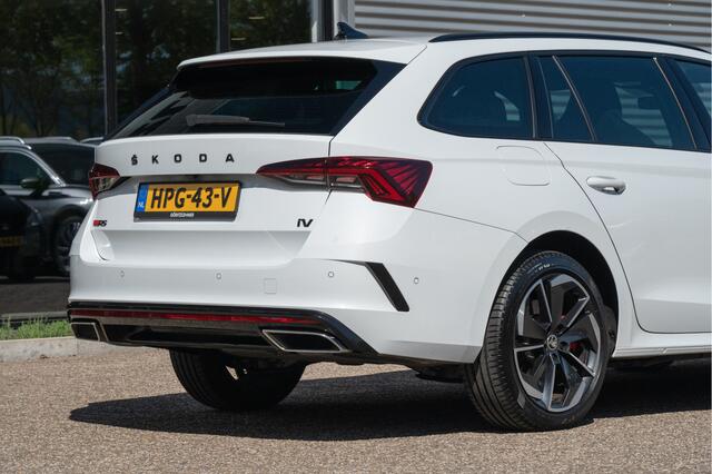 Skoda OCTAVIA Combi 1.4 TSI RS iV PHEV Business | Trekhaak | DCC | Camera | Stoel- Stuurverw. | ACC